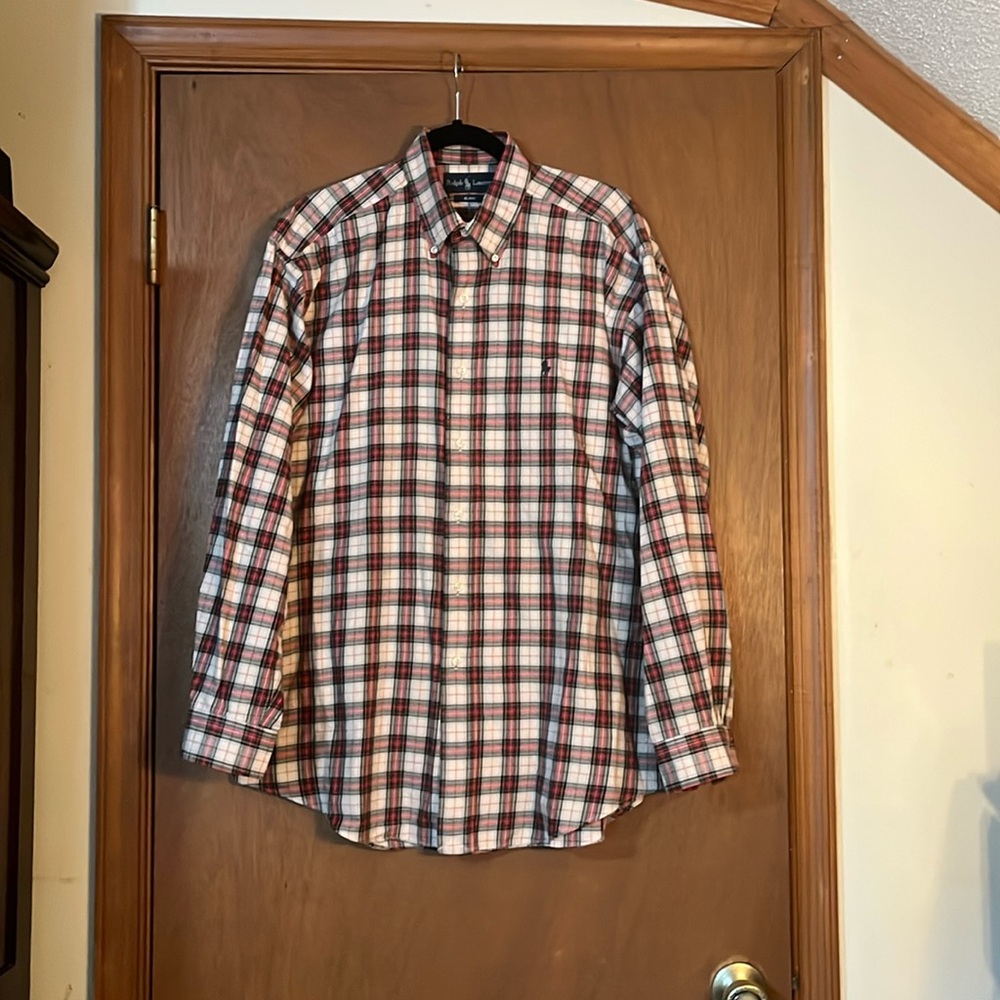 Men’s Blake style Ralph Lauren plaid cotton button-down in excellent condition